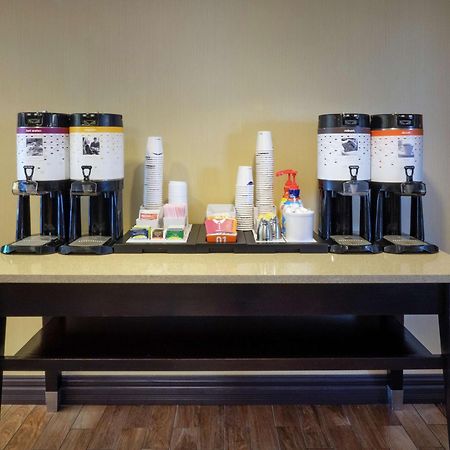 Hampton Inn Hazleton Εξωτερικό φωτογραφία